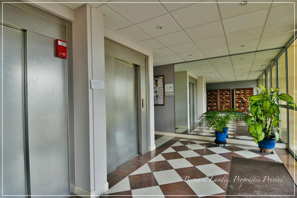 DAX Appartement  3 pièce(s) 96,73 m2 soir 3050  le m2 13