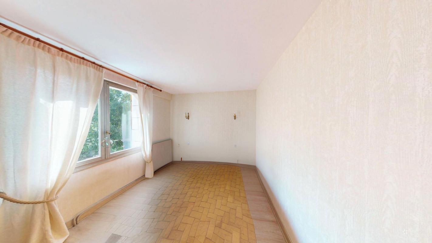 MOSNES Maison Mosnes 7 pièce(s) 170 m2 10