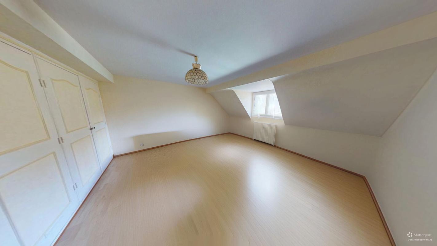 MOSNES Maison Mosnes 7 pièce(s) 170 m2 12