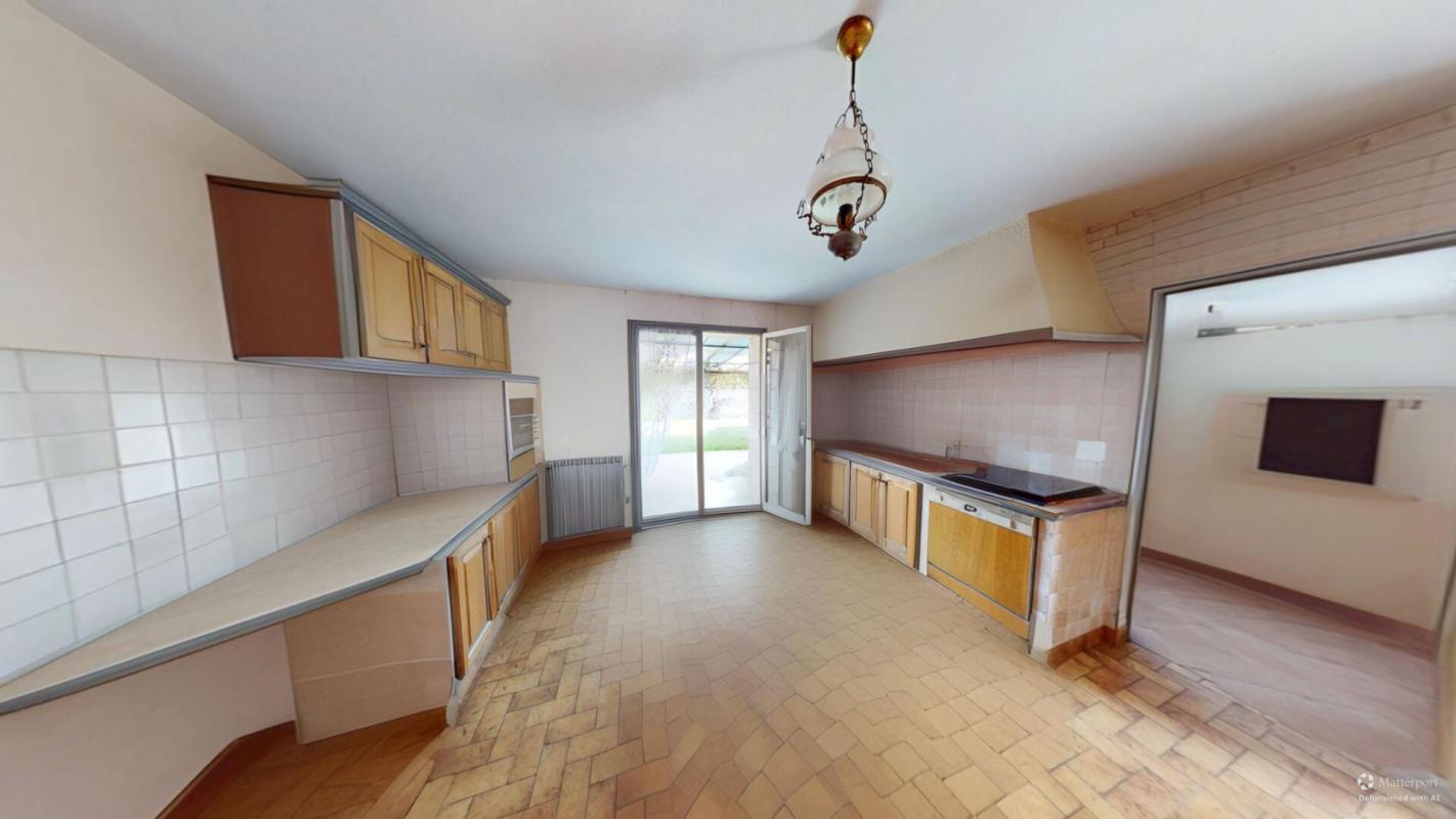 MOSNES Maison Mosnes 7 pièce(s) 170 m2 6