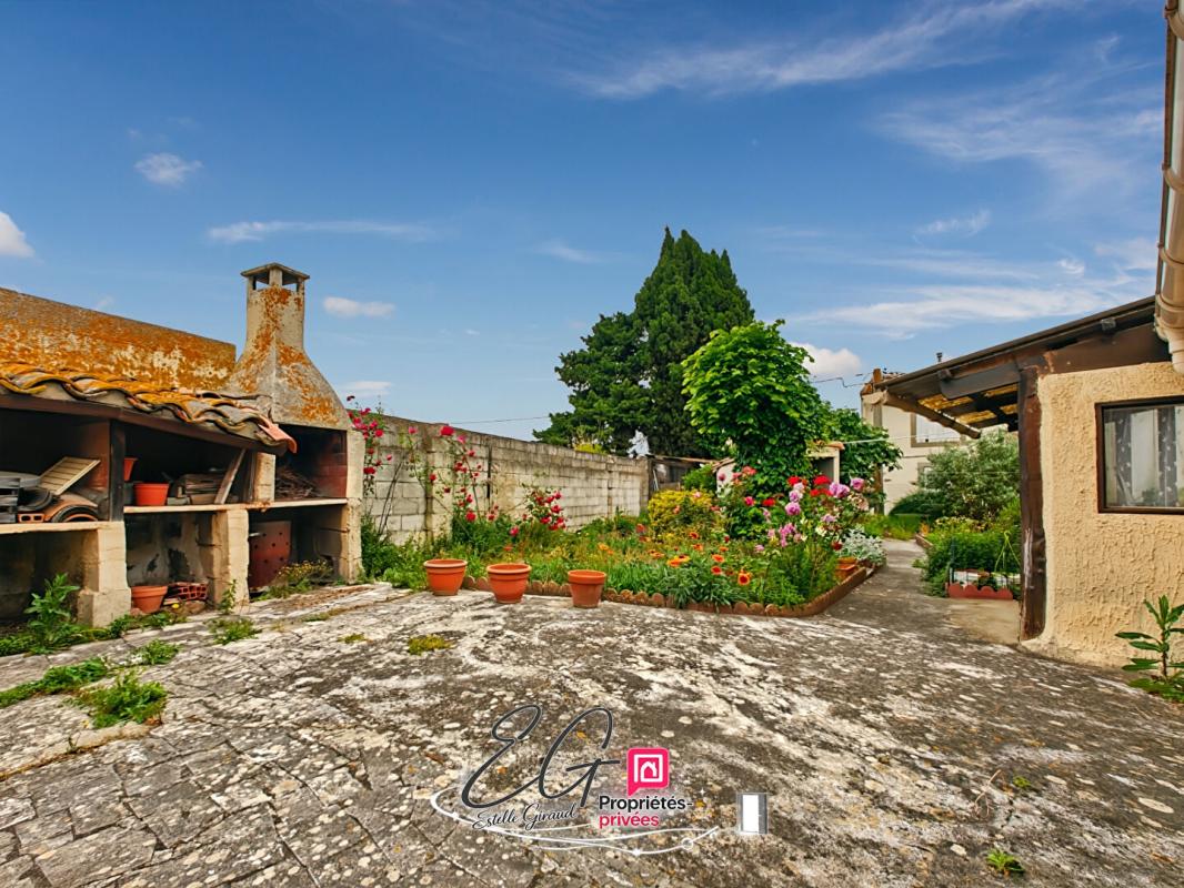 PEYRIAC-MINERVOIS Maison de village 3 chambres+ jardin + puits - Fort potentiel - Peyriac-Minervois 3