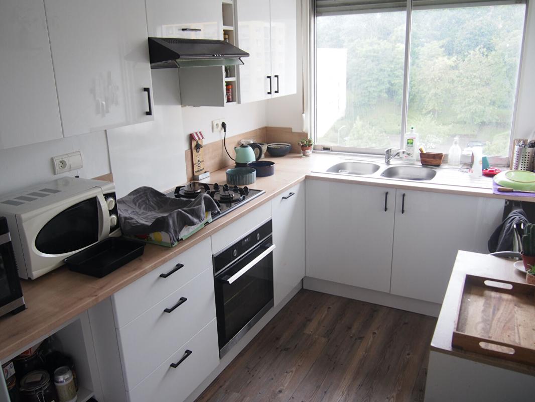 DIJON T3 Dijon rue du Tire-Pesseau 72 m2 2