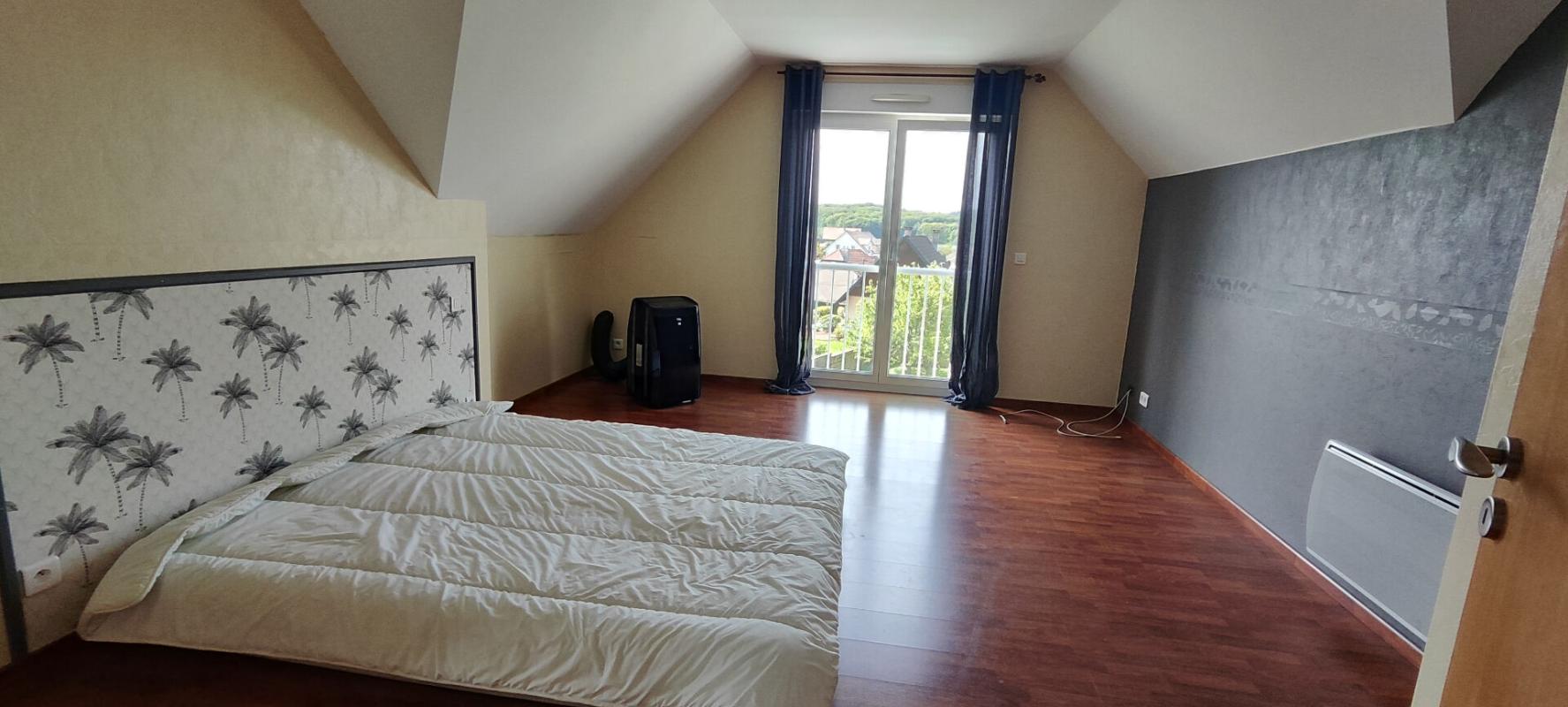 ROUGEMONT-LE-CHATEAU Maison moderne avec pisicine 7