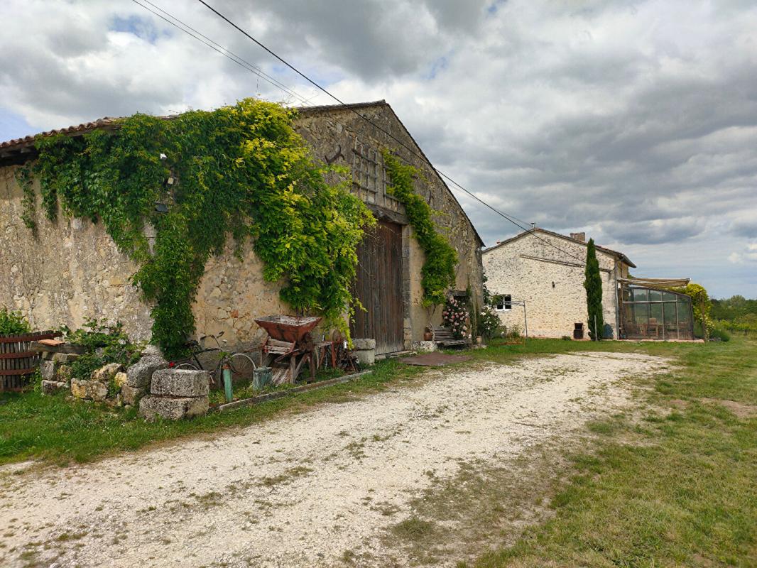 MONTUSSAN Demeure Montussan 12 pièce(s) 300 m2 10