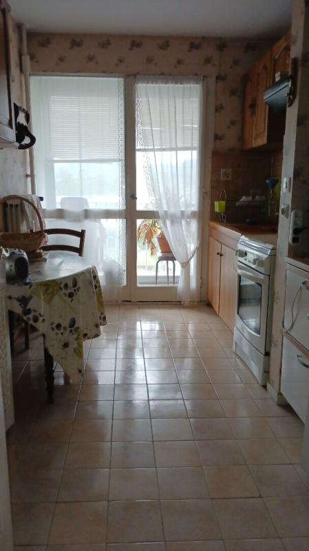 LONS-LE-SAUNIER Appartement Lons Le Saunier 3 pièce(s) 62.45 m2 5