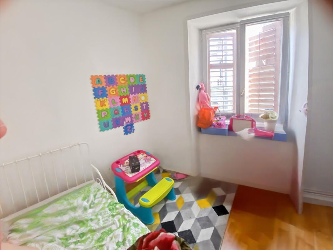 MULHOUSE IMMEUBLE-12 PIÈCES -Mulhouse 68100 7