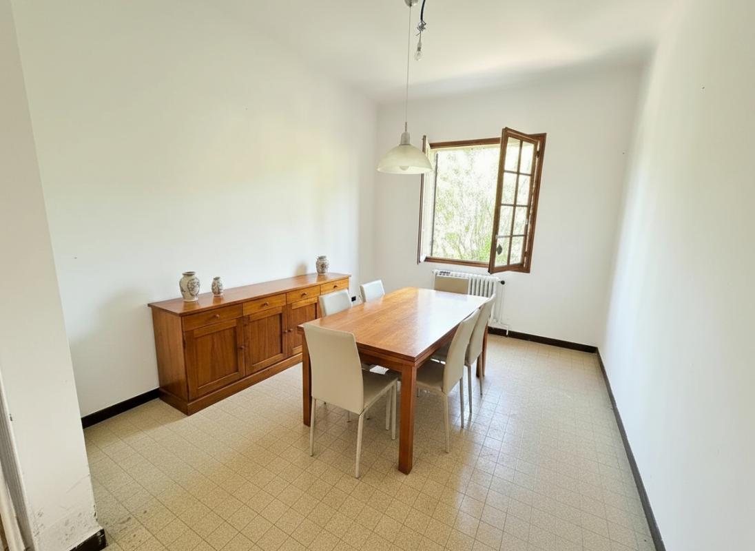 MORMOIRON Mormoiron Maison à Rénover sur 1 500 m²  Deux Logements  Exclusivité  Grand Terrain 10