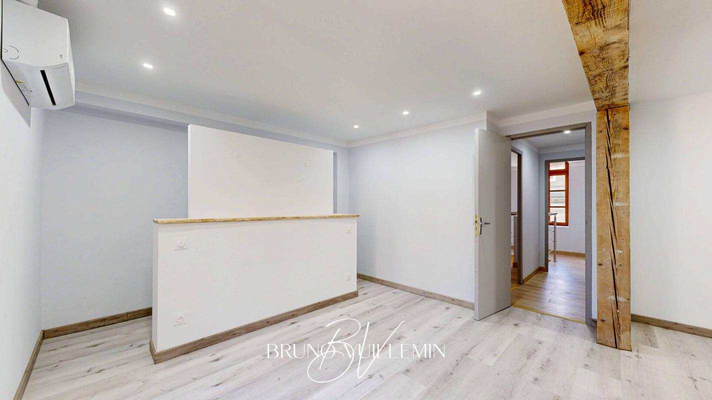 CARCASSONNE MAISON DE VILLE R+1 avec GARAGE, DEPENDANCES et EXTERIEUR 12