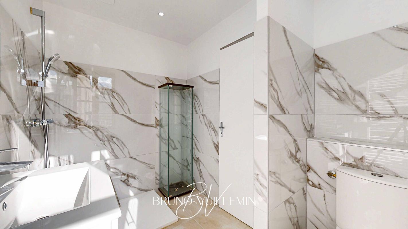 CARCASSONNE MAISON DE VILLE R+1 avec GARAGE, DEPENDANCES et EXTERIEUR 14