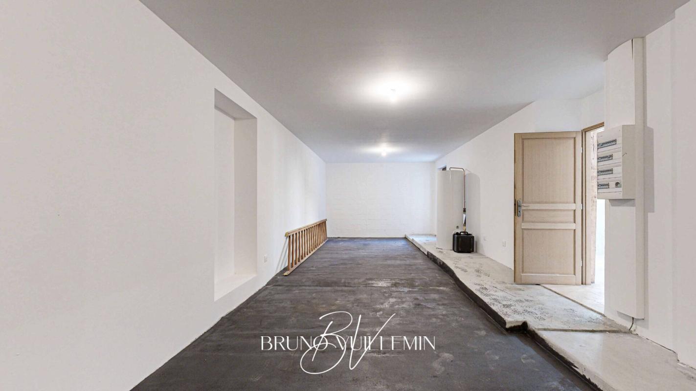 CARCASSONNE MAISON DE VILLE R+1 avec GARAGE, DEPENDANCES et EXTERIEUR 18