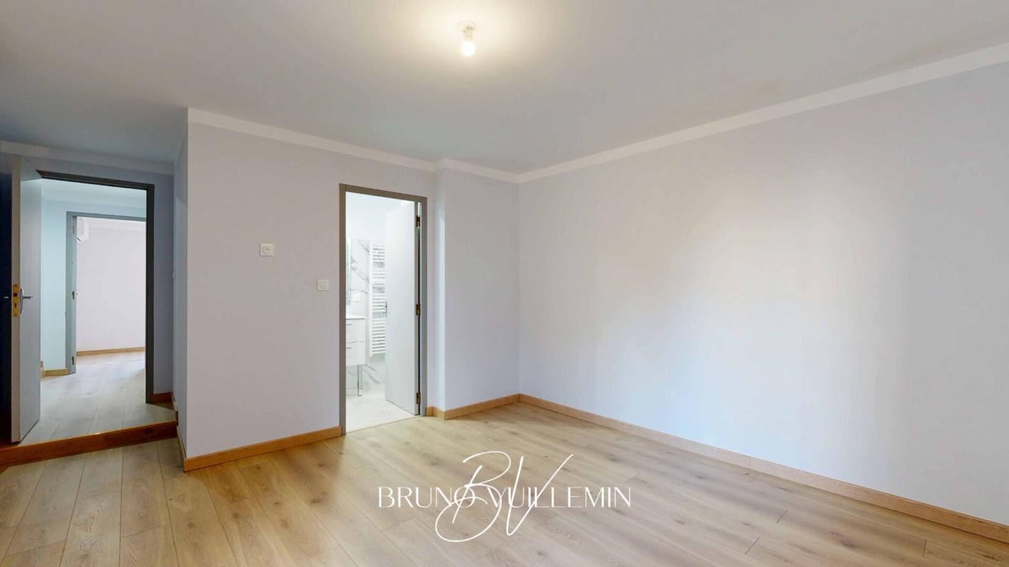 CARCASSONNE MAISON DE VILLE R+1 avec GARAGE, DEPENDANCES et EXTERIEUR 8