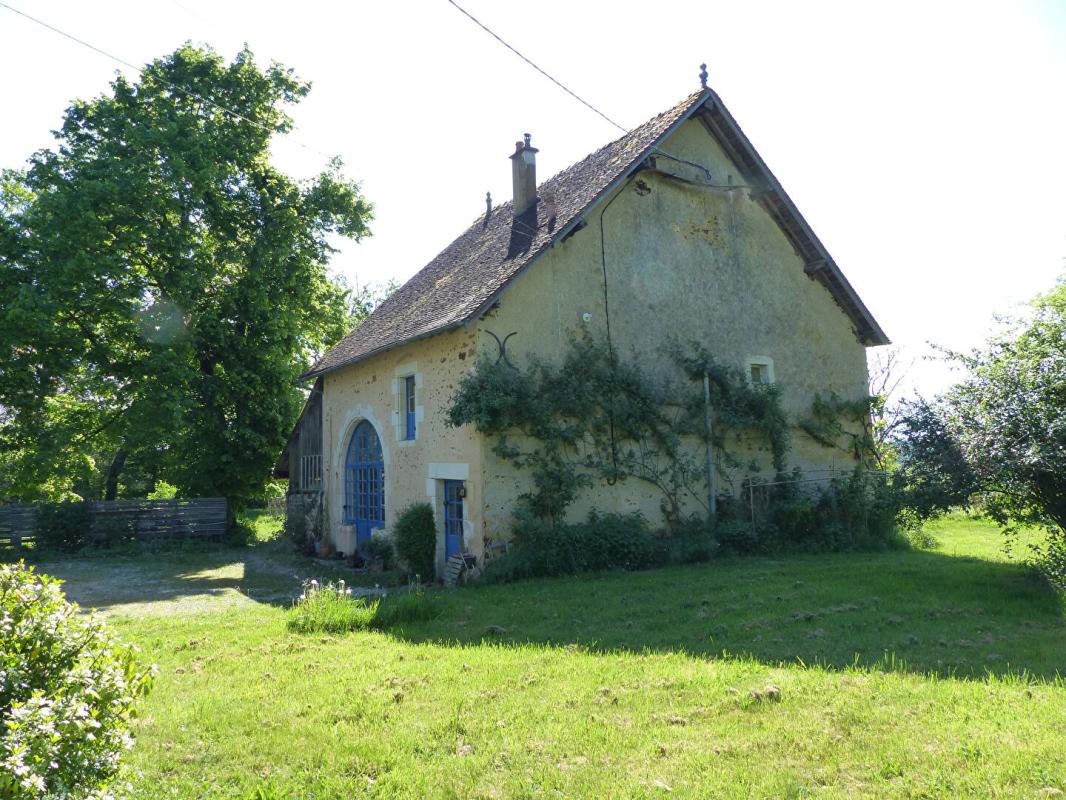 SAINT-AMAND-EN-PUISAYE Maison 3 pièce(s) 148 m2 avec atelier Viager Occupé 14