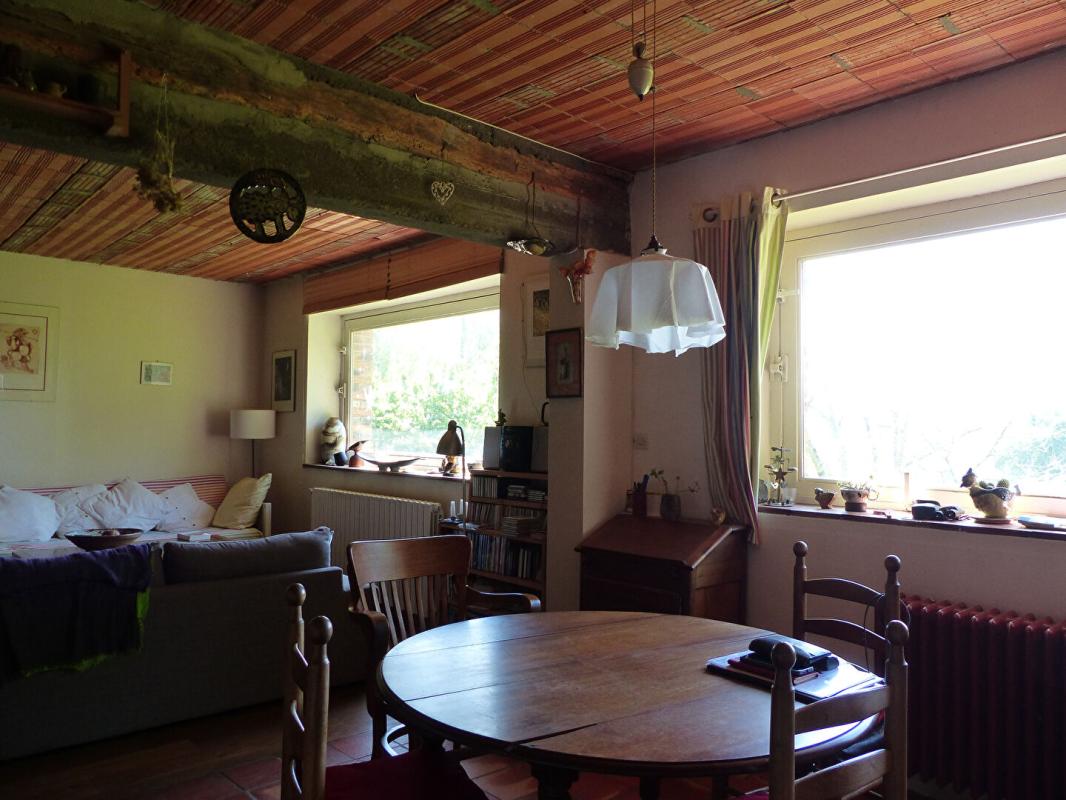 SAINT-AMAND-EN-PUISAYE Maison 3 pièce(s) 148 m2 avec atelier Viager Occupé 6