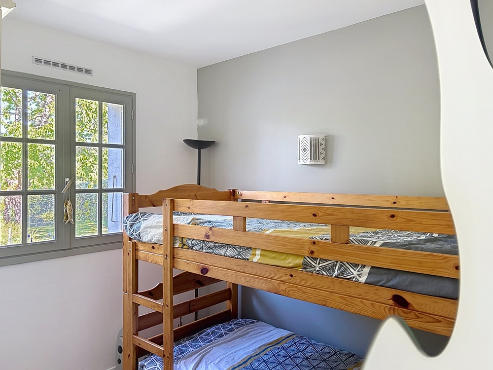 ARCAIS Petite maison meublée en bord de Sèvre - Charme bucolique & ponton privatif 9