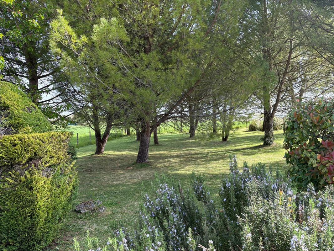 SAINT-FORT-SUR-LE-NE Maison  plain -pied Saint Fort Sur Le Ne 130m² AVEC PISCINE GARAGE 16