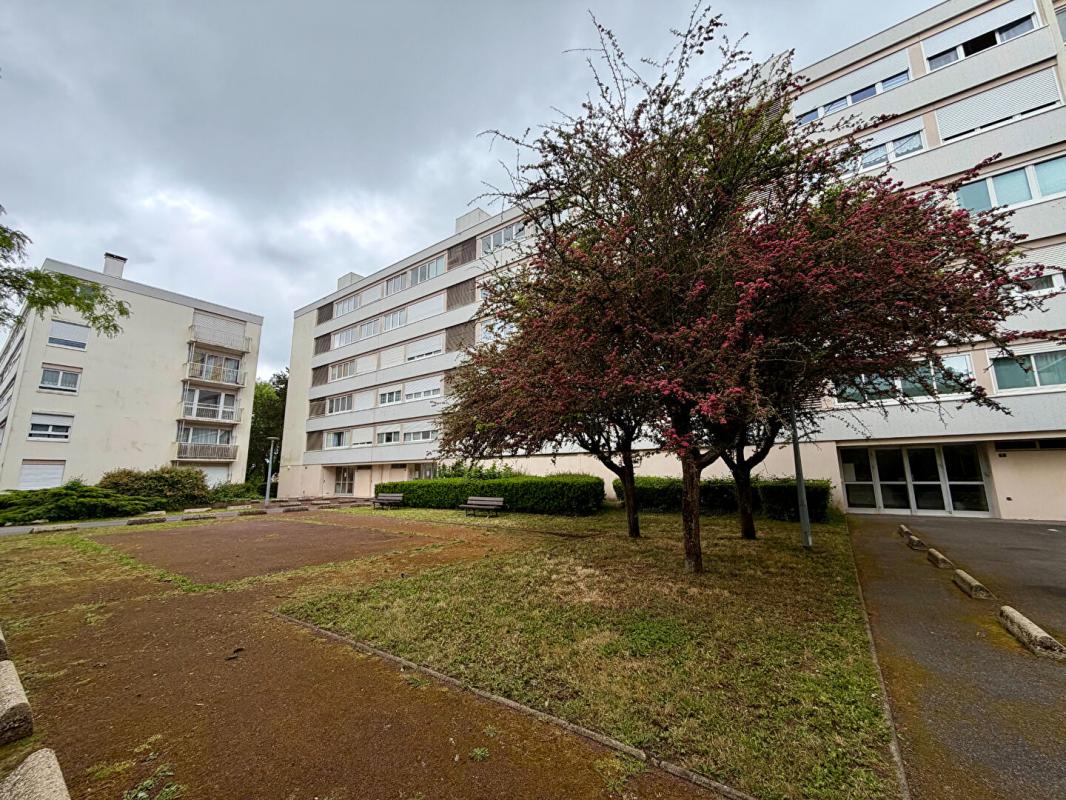 NANTES APPARTEMENT TYPE 2 NANTES BELLEVUE 10