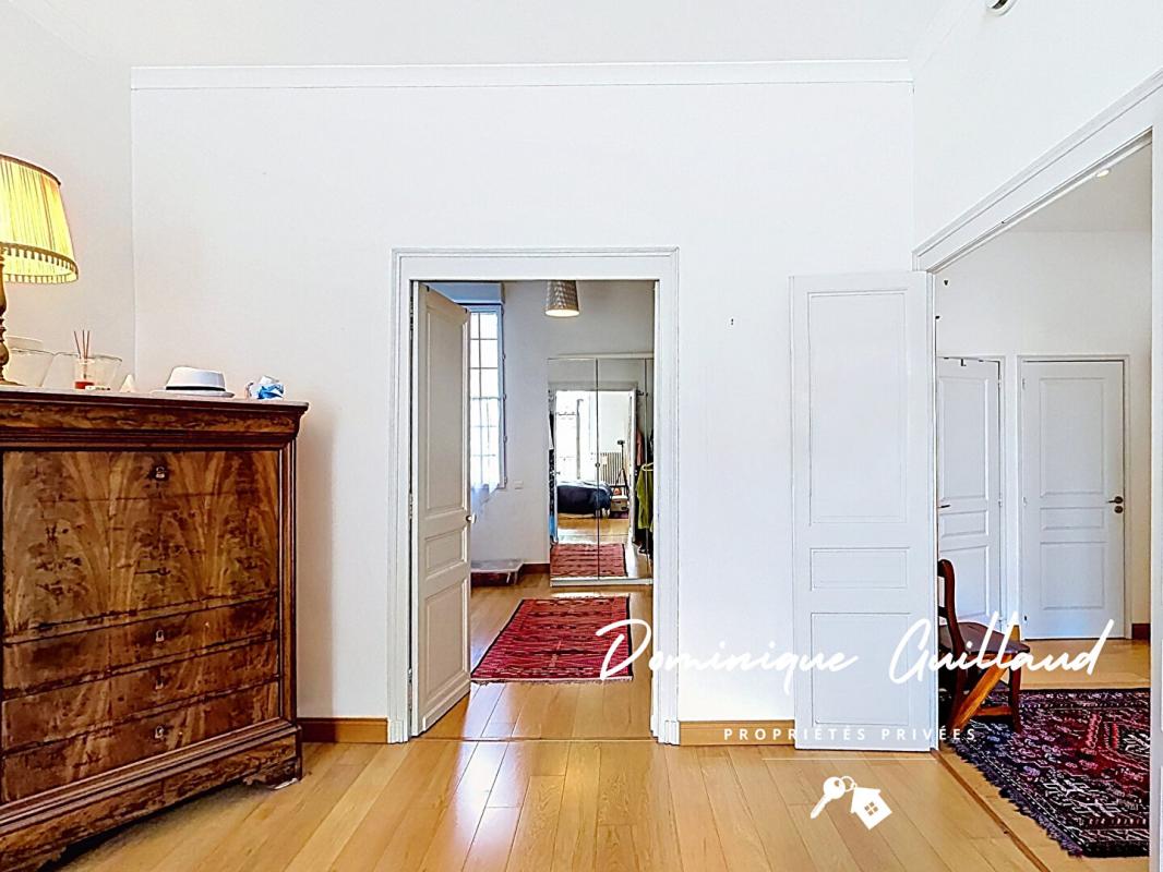 NIMES Nîmes Arènes -Duplex 5 piècès 173 m2 avec terrasse et loggia de 50m2 15