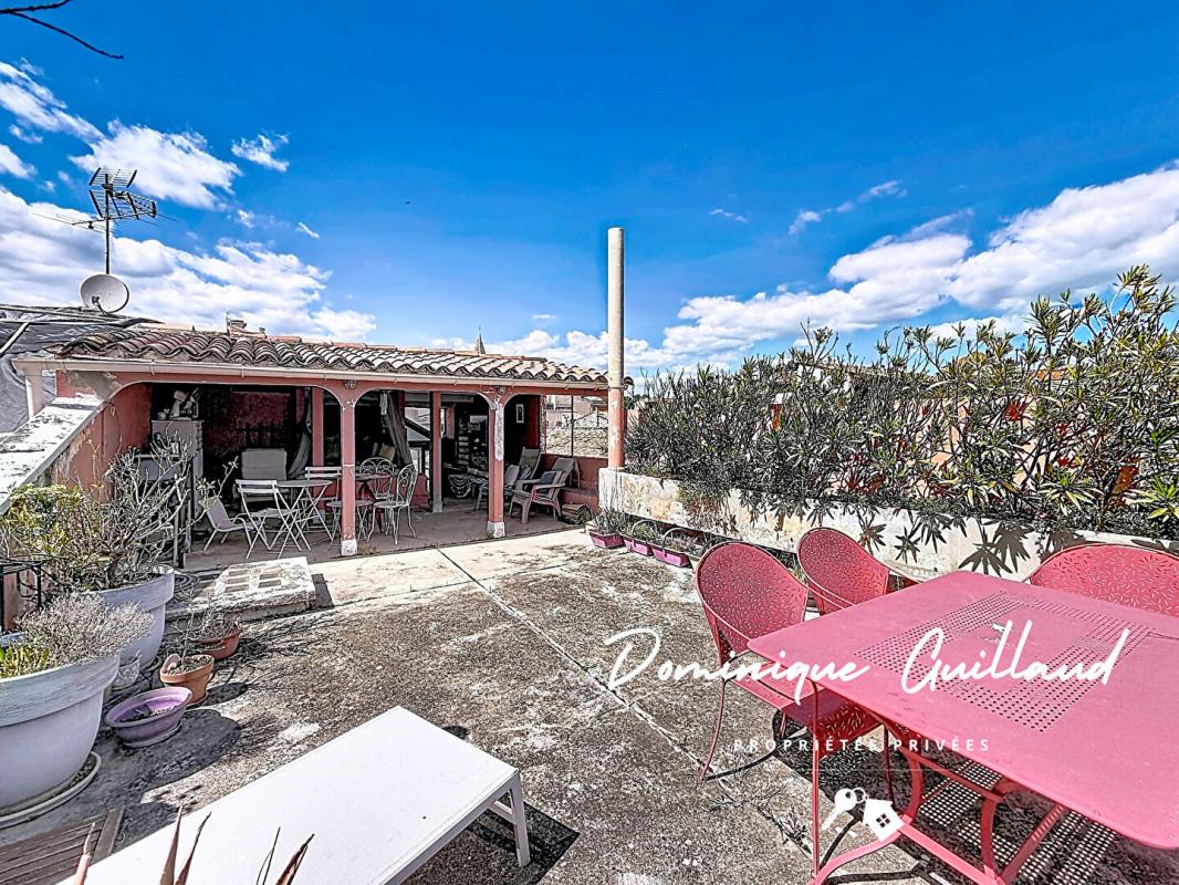 NIMES Nîmes Arènes -Duplex 5 piècès 173 m2 avec terrasse et loggia de 50m2 7