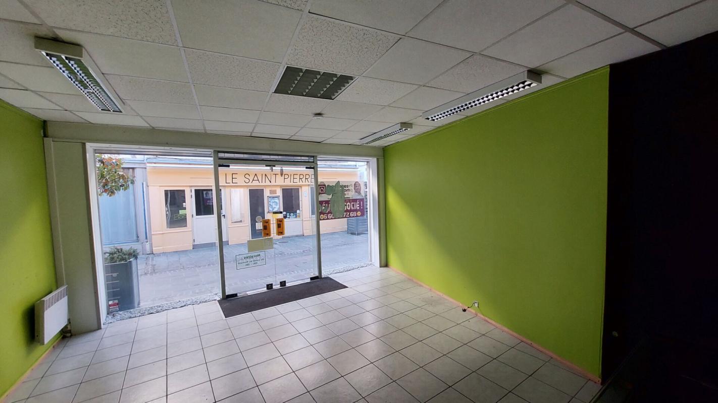 DREUX DREUX 28-CENTRE VILLE - Local commercial de 42 m² 8