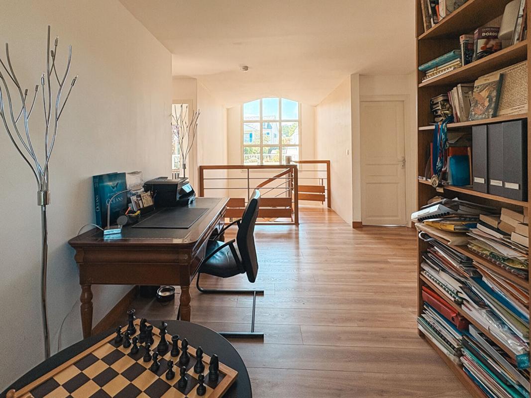 ORVAULT Maison 5 chambres - jardin et garage - Orvault / La Cholière 12