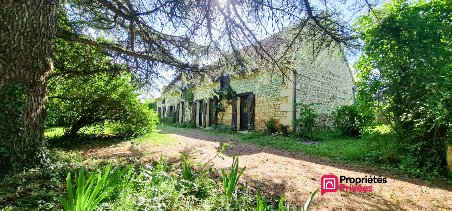 BAUDRES Baudres - longère de plain-pied 180 m² - 6 pièces/4 chambres - ascenseur - jardin arboré 2