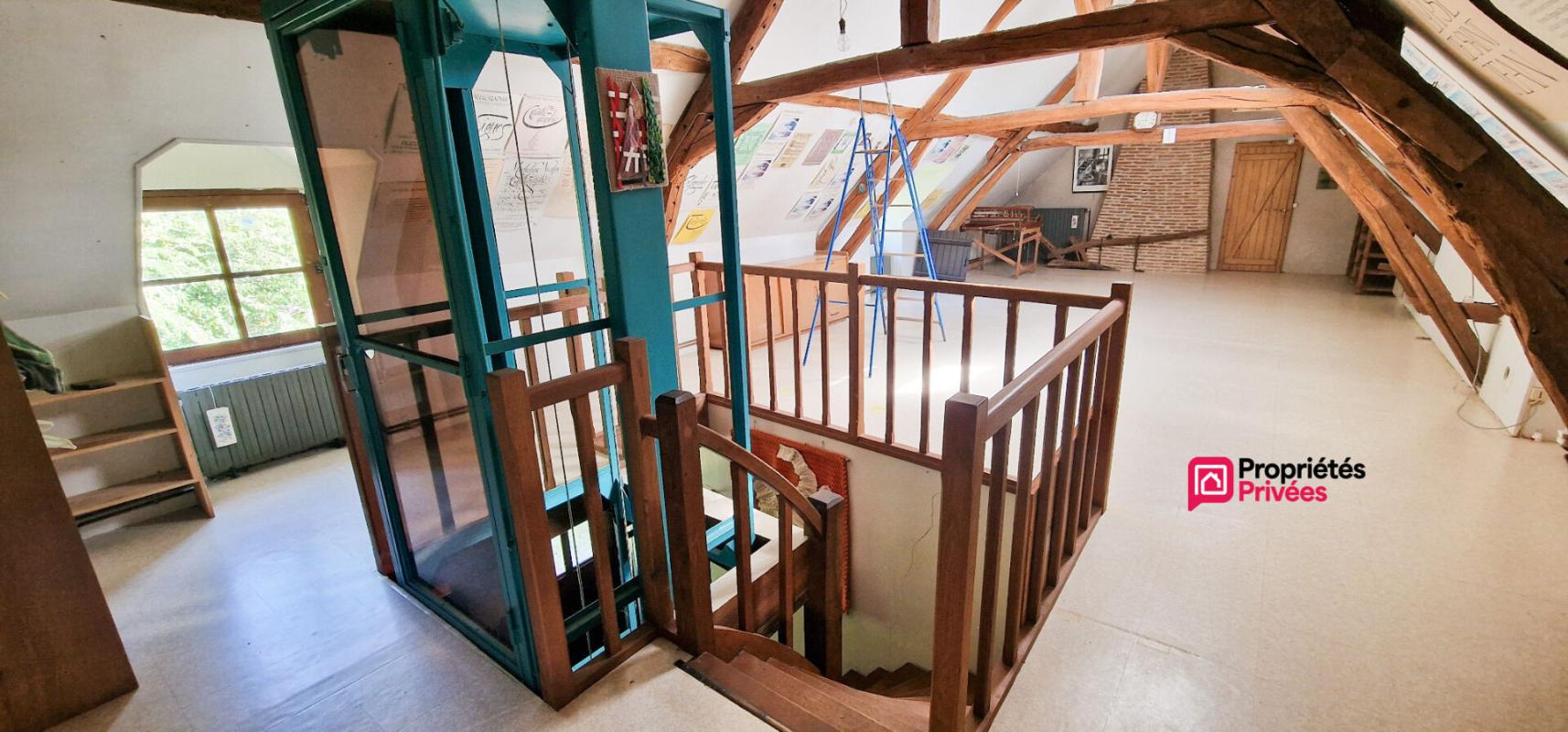 BAUDRES Baudres - longère de plain-pied 180 m² - 6 pièces/4 chambres - ascenseur - jardin arboré 9