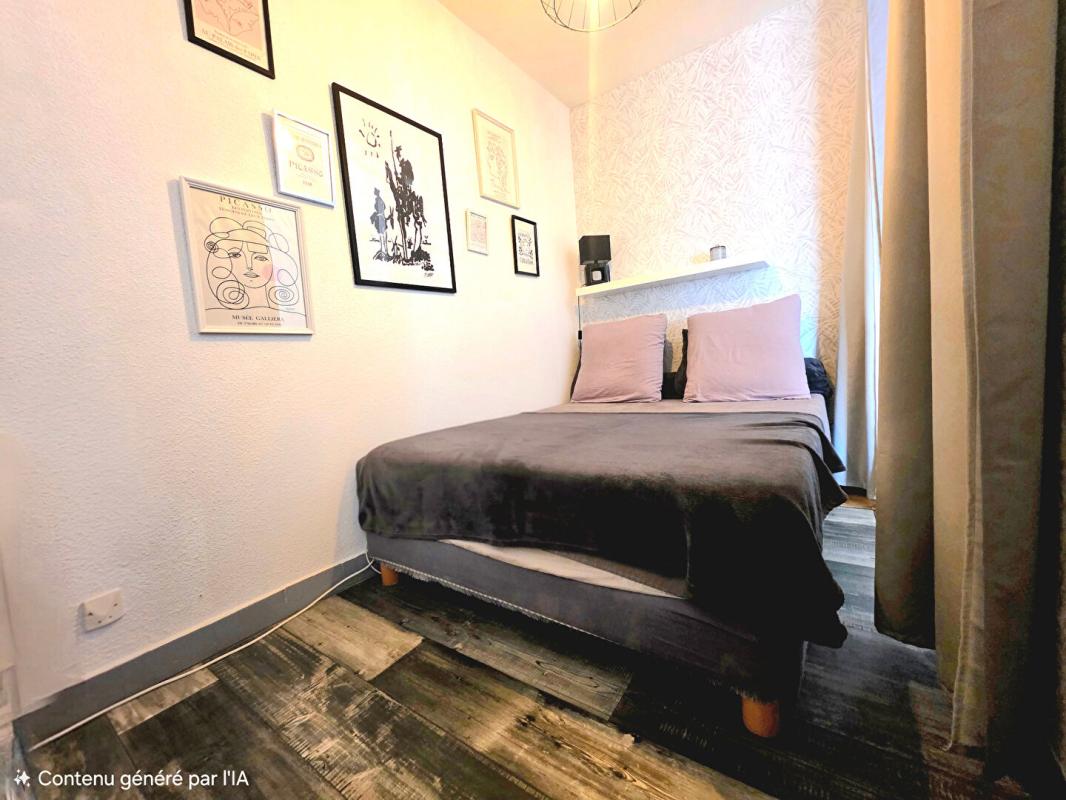 LE LAVANDOU Appartement  2 pièce(s) 30 m2 avec ascenseur ET parking a 4 MN DE LA MER 4