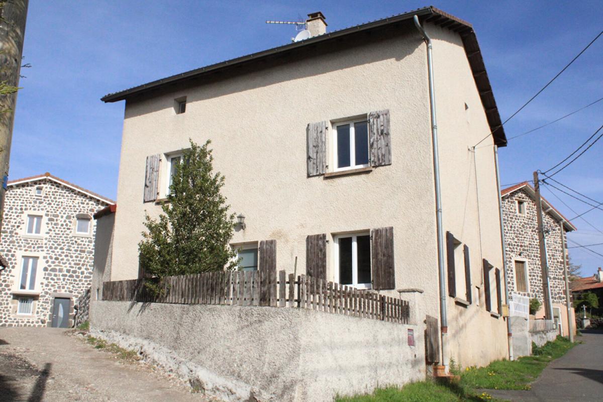 LANDOS Maison Landos 6 pièce(s) 103 m2 garage, cour et atelier 1