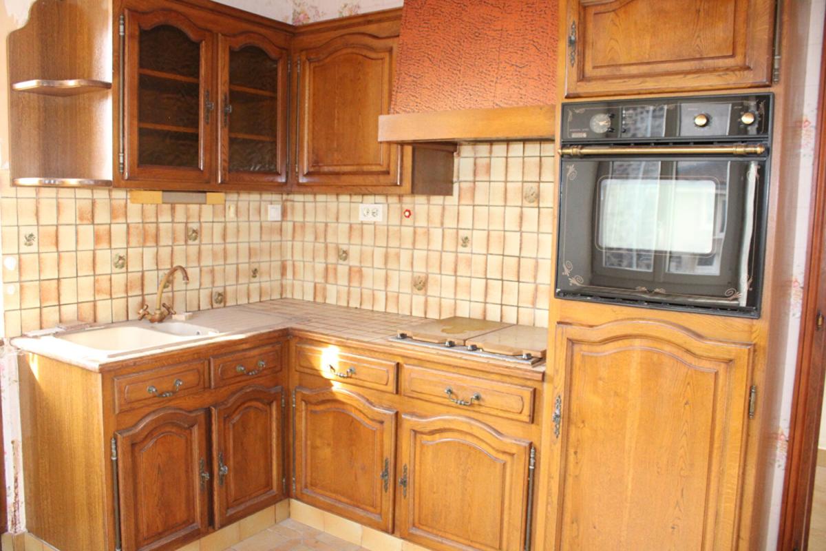 LANDOS Maison Landos 6 pièce(s) 103 m2 garage, cour et atelier 4