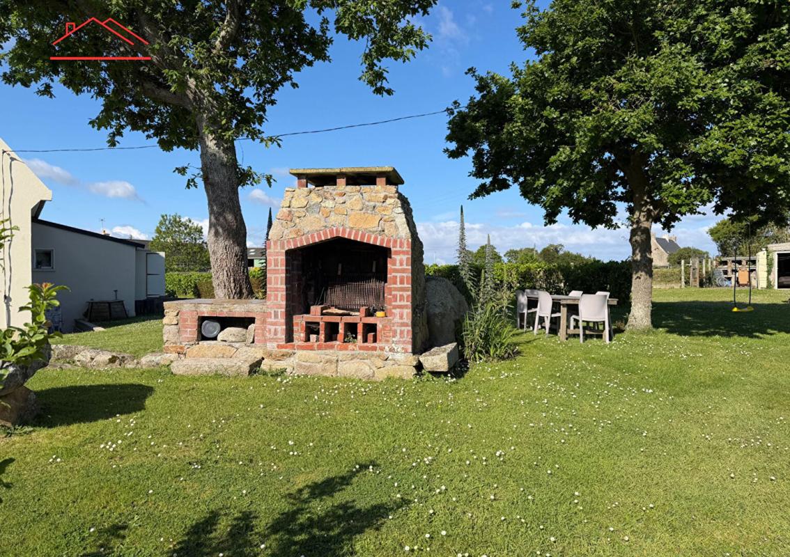 PLEUBIAN Maison néo-bretonne 126 m² avec sous-sol total 4