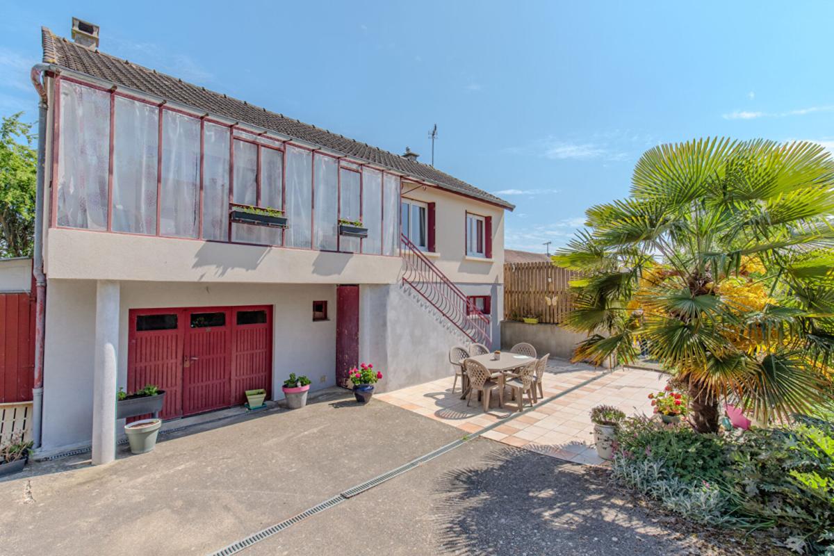 LAINVILLE-EN-VEXIN EXCLUSIVITE PROPRIETES-PRIVEES - Maison à vendre sur Lainville-en-Vexin 1