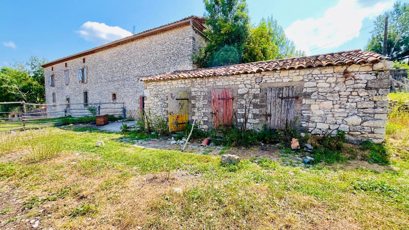 LABASTIDE-GABAUSSE Corps de ferme 7 pièce(s) 340 m2 16