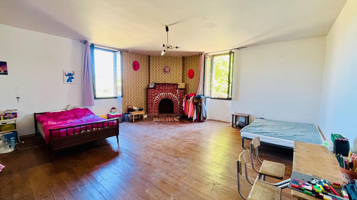 LABASTIDE-GABAUSSE Corps de ferme 7 pièce(s) 340 m2 7