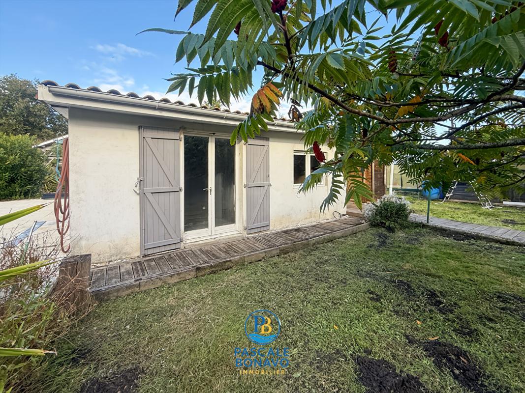 GAILLAN-EN-MEDOC MAISON 5 PIECES 140 M2 - PARC 2300 M2 AVEC PISCINE 9