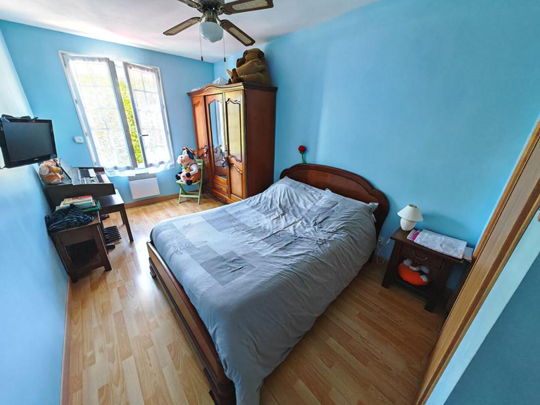 VILLEDIEU-SUR-INDRE Exclusivité : Maison récente 3 chambres et bureau, 135 m², DPE C, Villedieu-sur-Indre 3