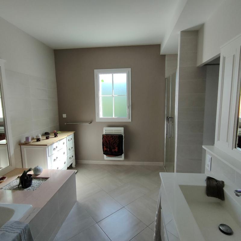 MORTAGNE-SUR-SEVRE Maison avec chambres d'hôtes Mortagne sur Sevre 8 pièces 177 m2 11