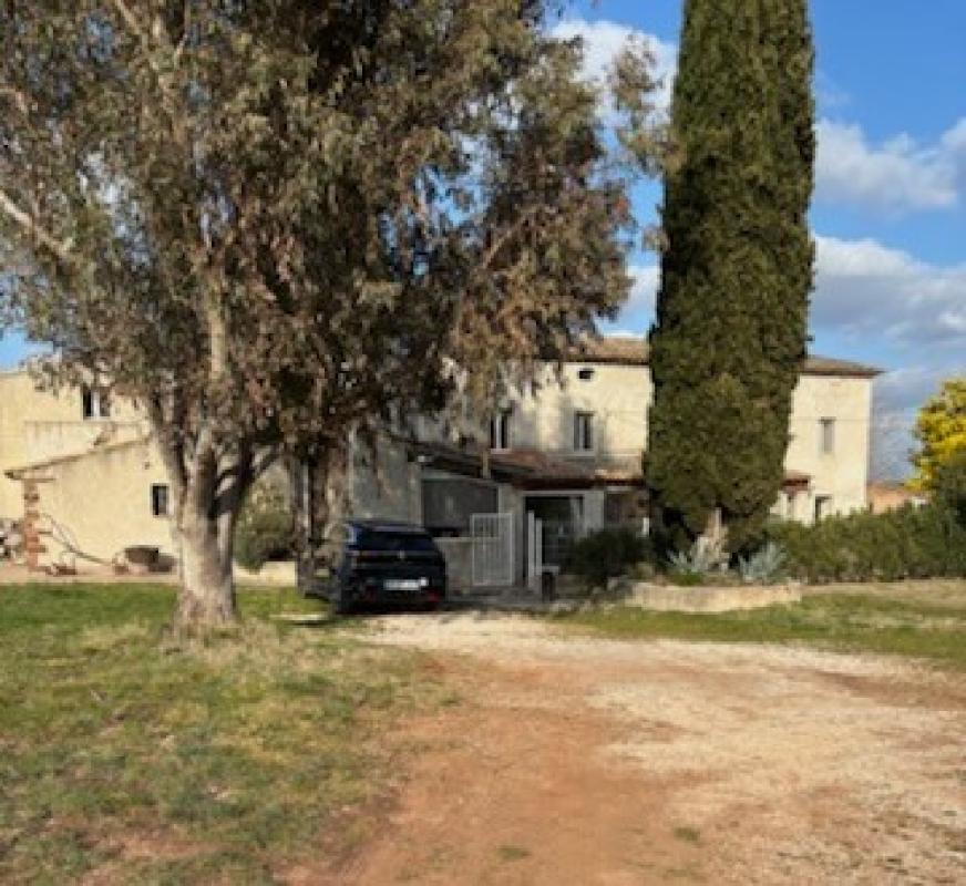 LE CANNET-DES-MAURES Le Cannet des Maures BASTIDE XVIII ° siècle 550 m2 Viager occupé 2 têtes 1