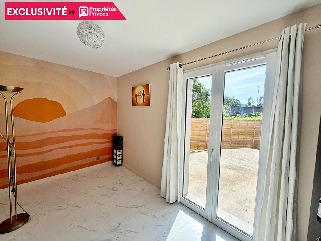 CARBON-BLANC Maison Carbon Blanc 6 pièce(s) 121 m2 garage et jardin 8