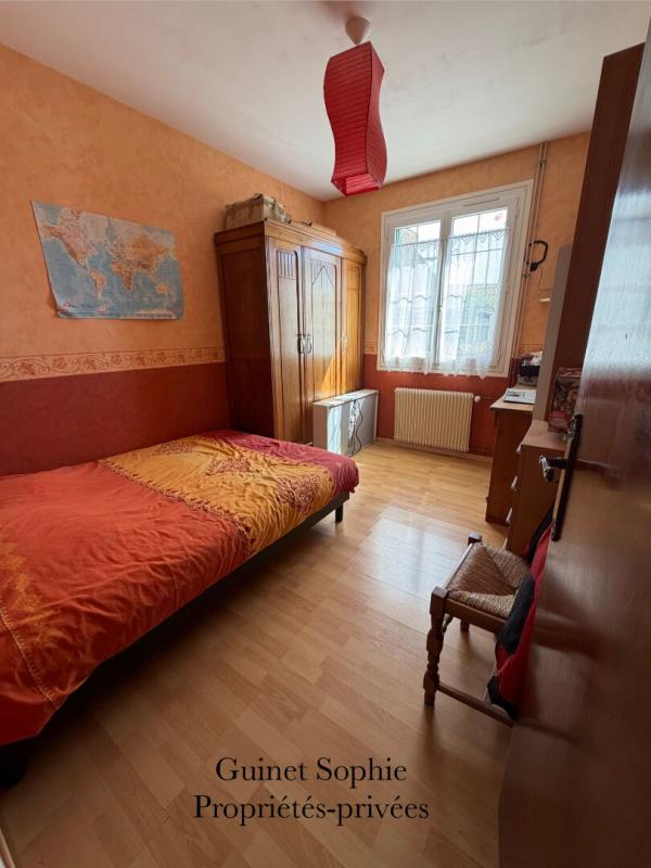 SAINT-JEAN-DE-BEUGNE Maison Saint Jean D Hermine 5 pièce(s) 96.76 m2 9