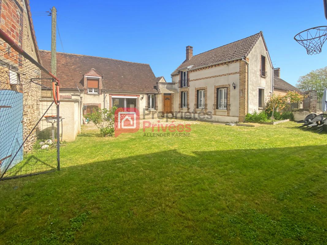 ETIGNY Maison Etigny 5 pièce(s) 125 m2 1