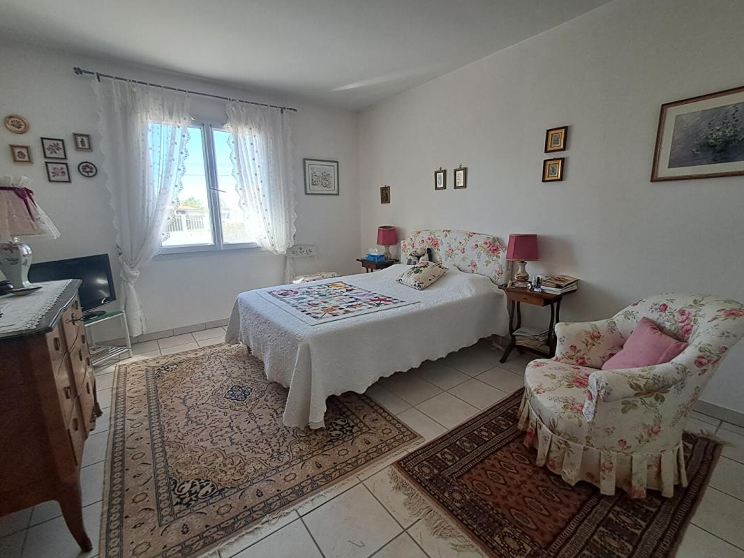 MONTREUIL Maison Montreuil 6 pièces 155 m2 7