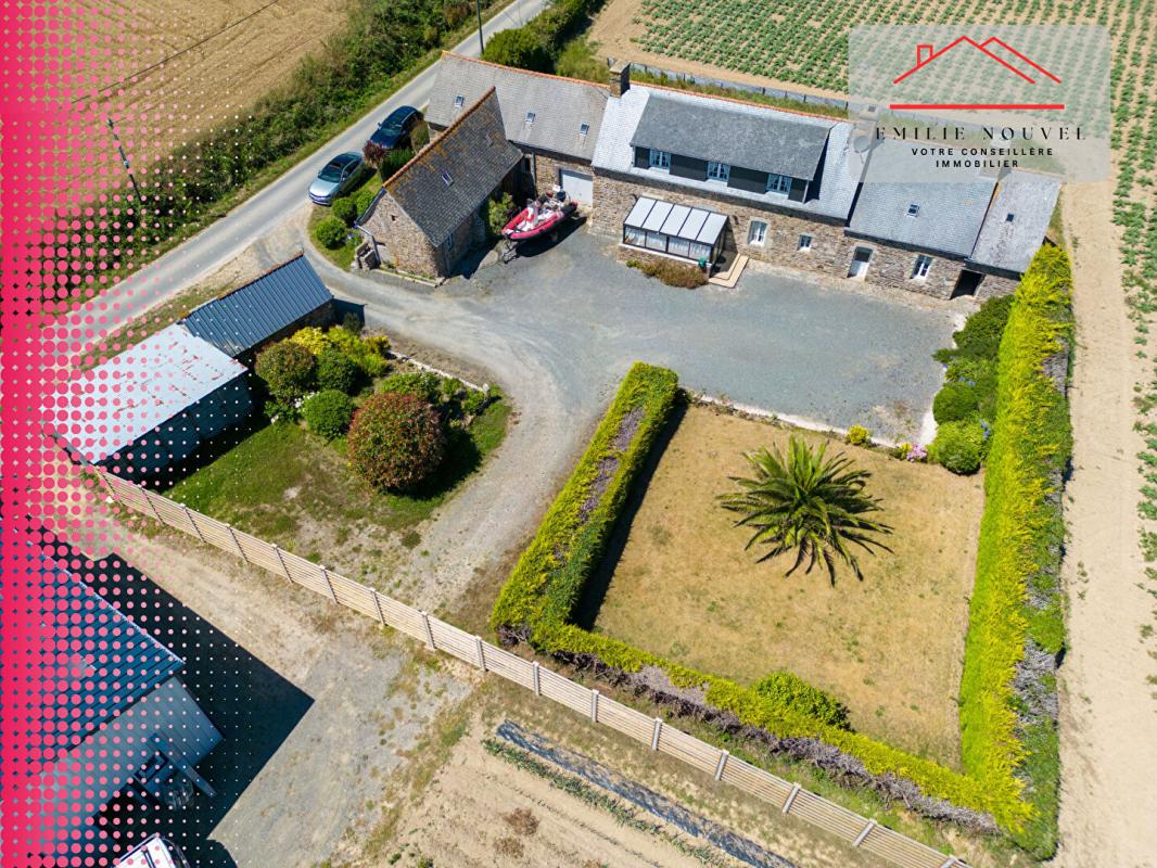 PLEUMEUR-GAUTIER Corps de ferme en pierre à Pleumeur-Gautier , 4 ch potentielles ,Dépendances , 14 912 m² ,Proche plages (Côtes-d'Armor) 1