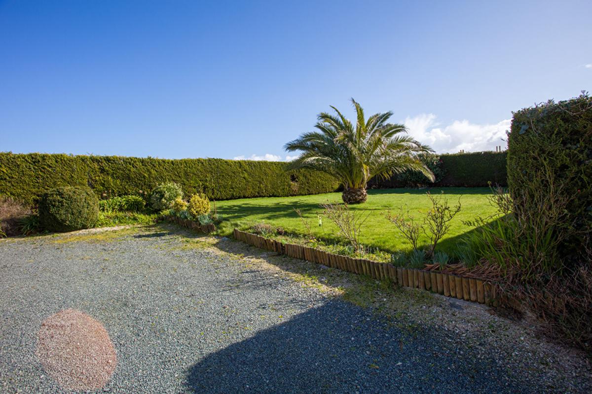 PLEUMEUR-GAUTIER Corps de ferme en pierre à Pleumeur-Gautier , 4 ch potentielles ,Dépendances , 14 912 m² ,Proche plages (Côtes-d'Armor) 5