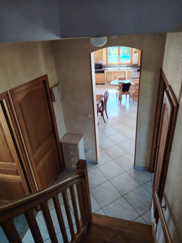 LES ABRETS EN DAUPHINé Maison Les Abrets En Dauphine 6 pièce(s) 200 m2 10