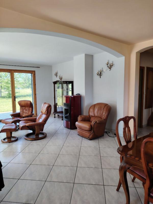 LES ABRETS EN DAUPHINé Maison Les Abrets En Dauphine 6 pièce(s) 200 m2 6
