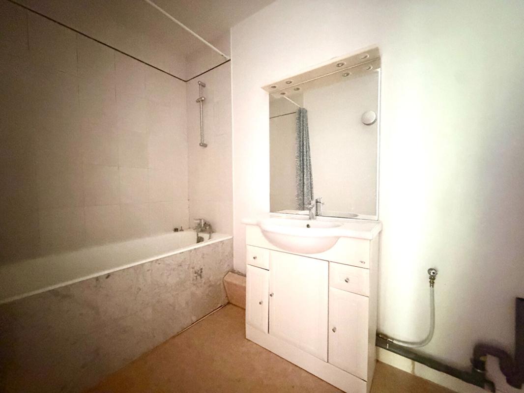 LA CELLE-SAINT-CLOUD Appartement 4 pièces 92 m2 - parking - cave - Ecrin de verdure 10