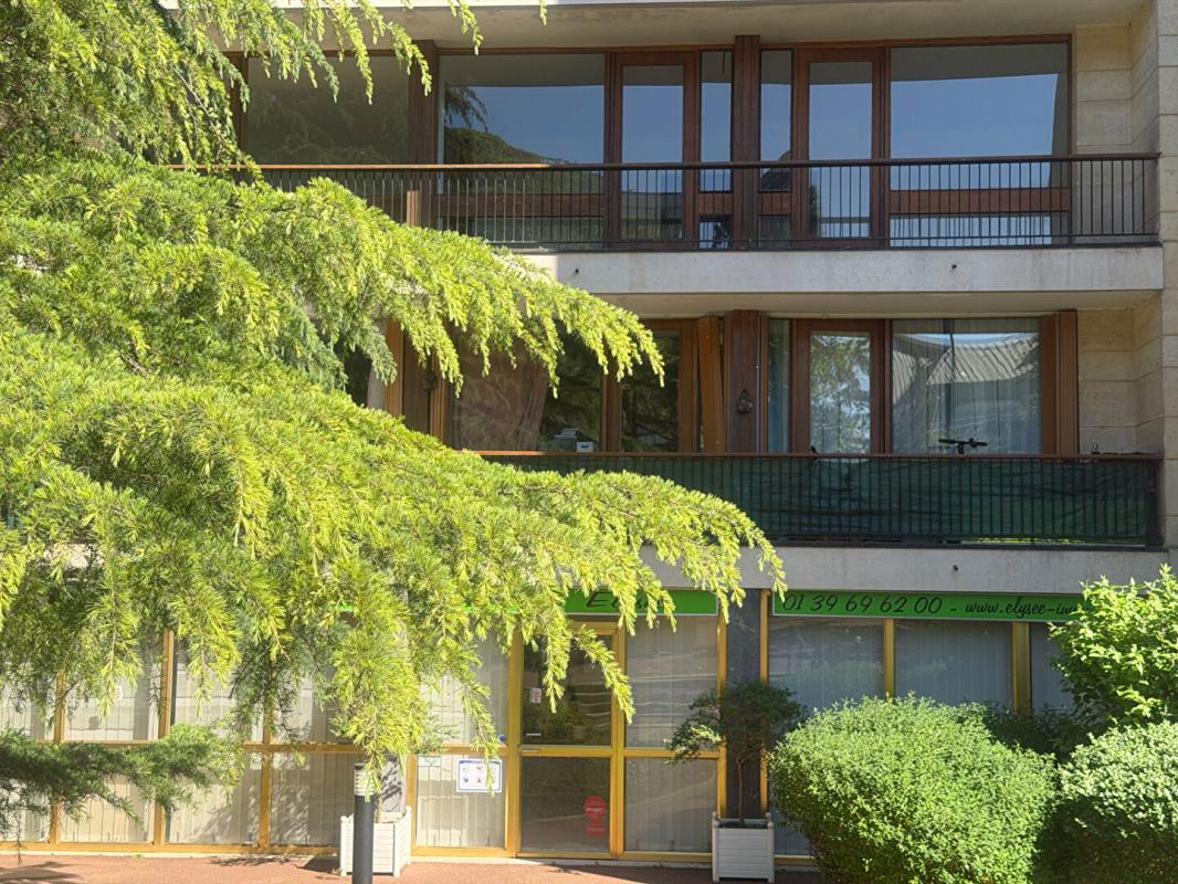 LA CELLE-SAINT-CLOUD Appartement 4 pièces 92 m2 - parking - cave - Ecrin de verdure 6