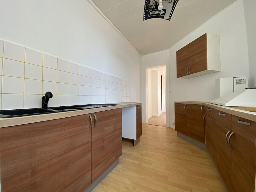 LE HAVRE T2 lumineux, entièrement rénové, quartier Massillon, centre-ville 3