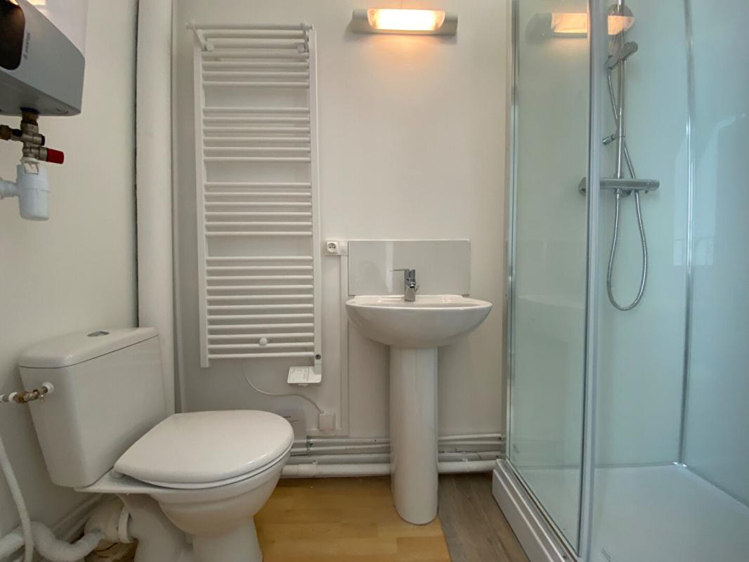 LE HAVRE T2 lumineux, entièrement rénové, quartier Massillon, centre-ville 7