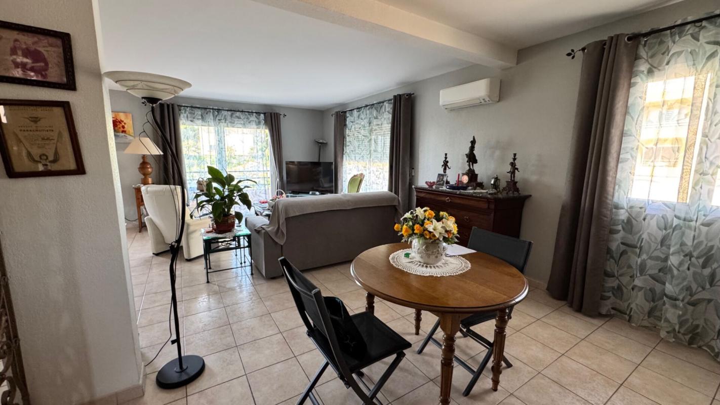 SAN-NICOLAO Moriani-Plage · T3  102M² ?  Dernier étage · Vue dégagée · 3